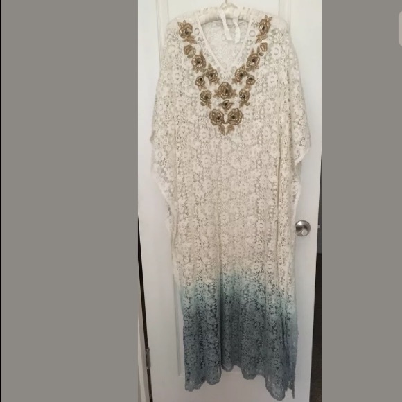 ISO Soft surroundings jarana cotton lace kaftan - Picture 5 of 7